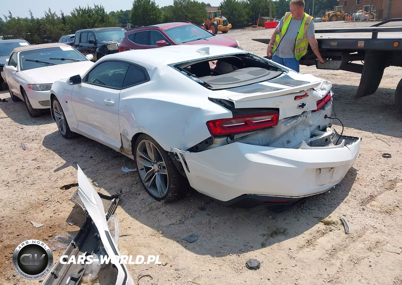 2017 Chevrolet Camaro 1Lt VIN:1G1FB1RS1H0214286 - 3