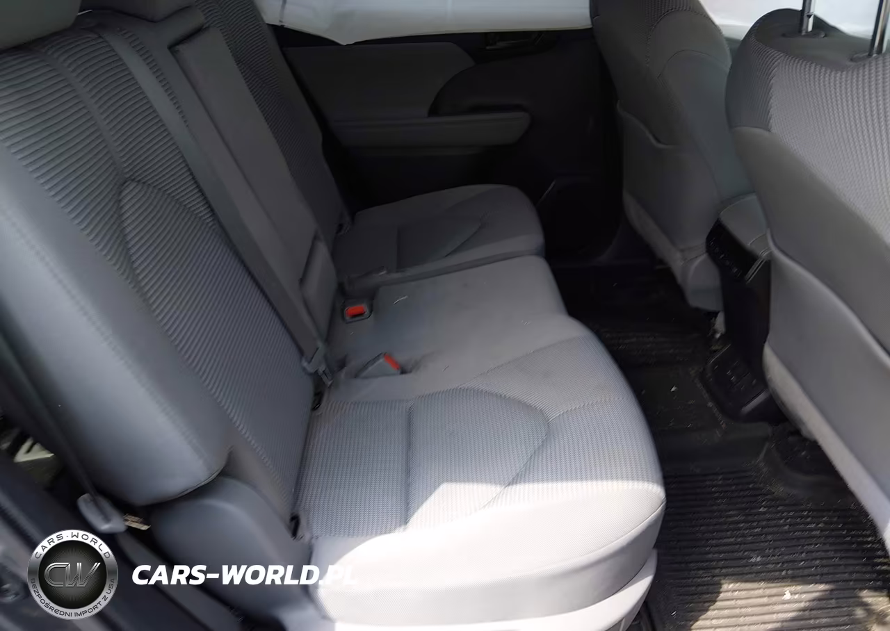 2022 Toyota Highlander Le VIN:5TDBZRBH2NS169155 - 7