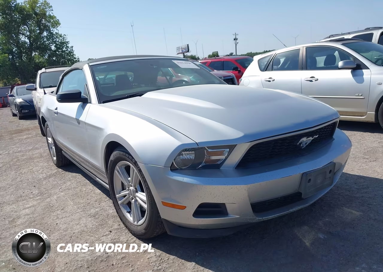 2012 Ford Mustang V6