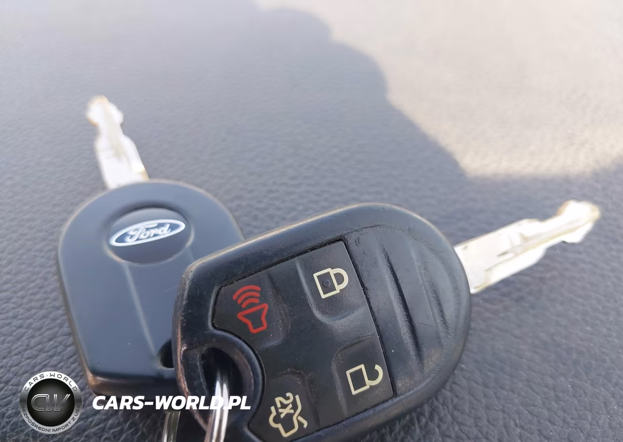 2012 Ford Mustang V6 VIN:1ZVBP8EM3C5208148 - 11
