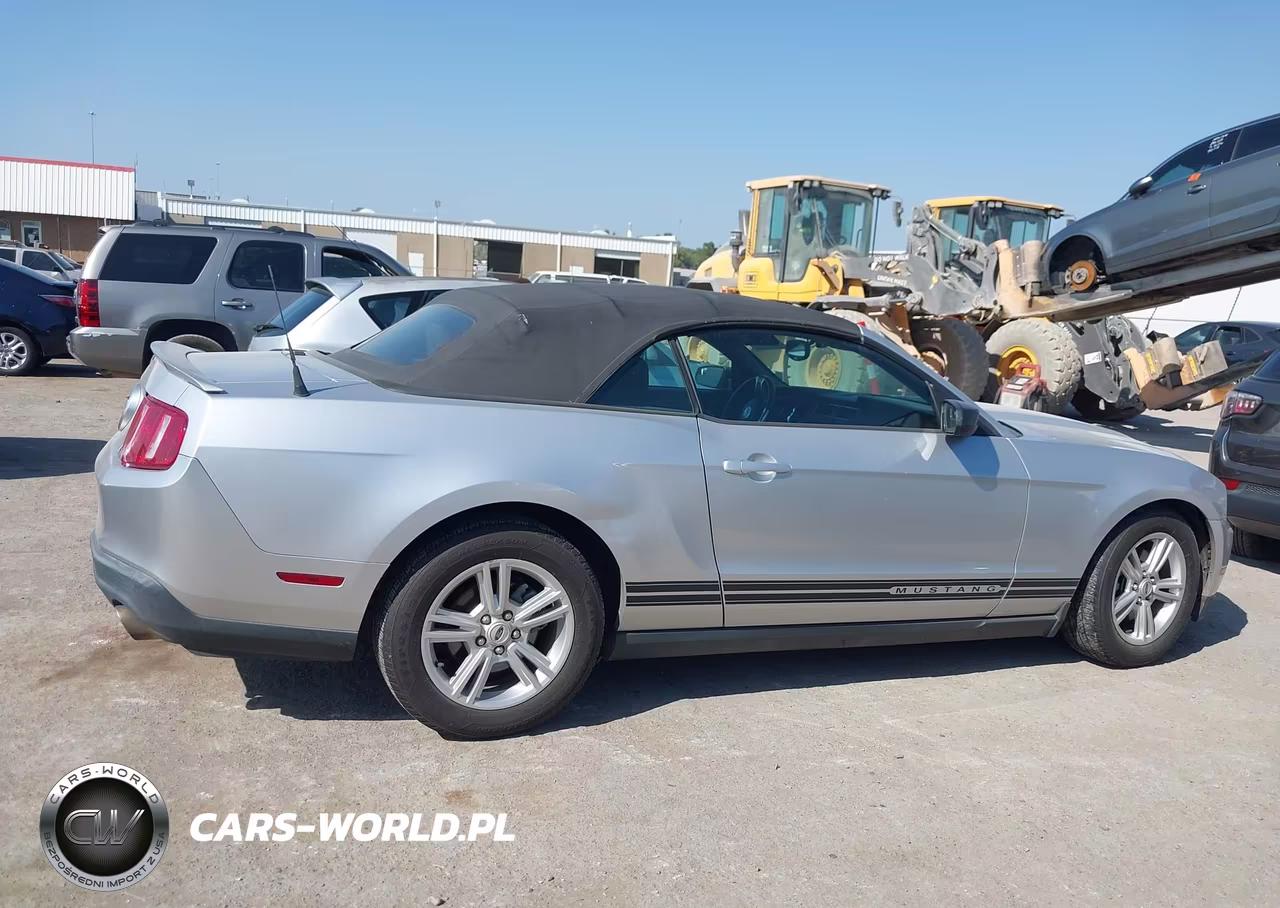 2012 Ford Mustang V6 VIN:1ZVBP8EM3C5208148 - 13