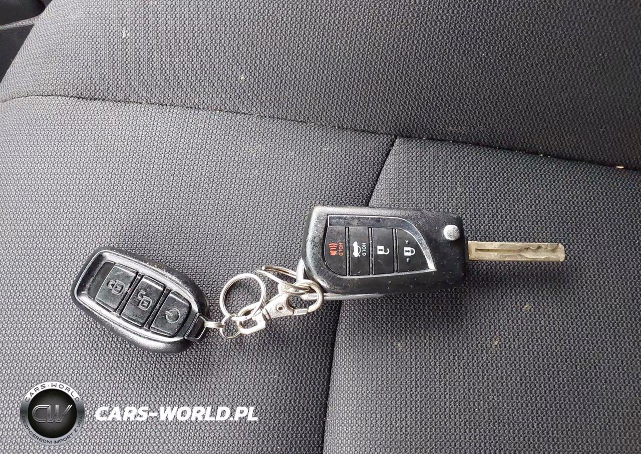 2021 Toyota Corolla Le VIN:JTDEPMAE9MJ177472 - 11