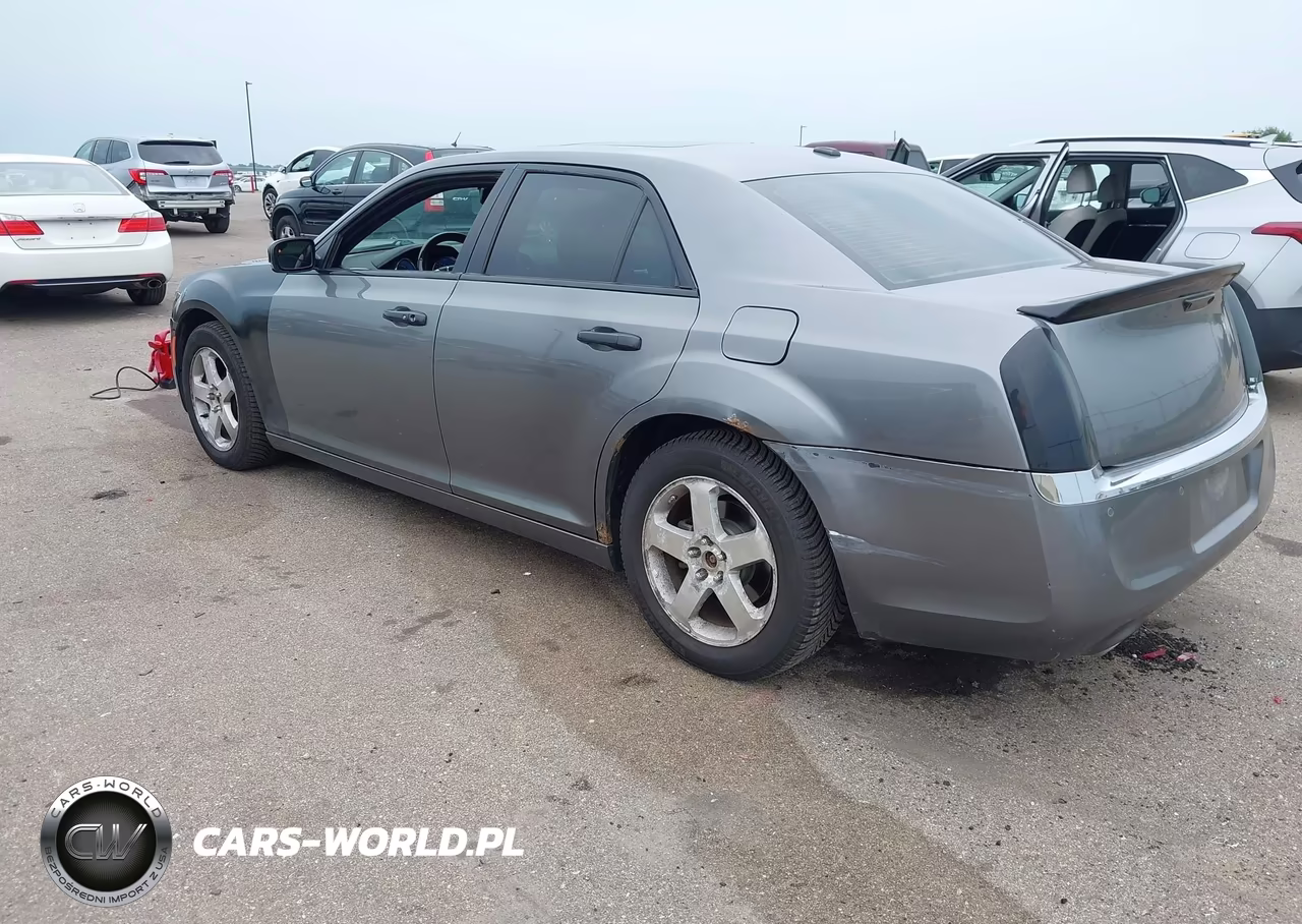 2011 Chrysler 300C Awd VIN:2C3CK6CT1BH612212 - 3