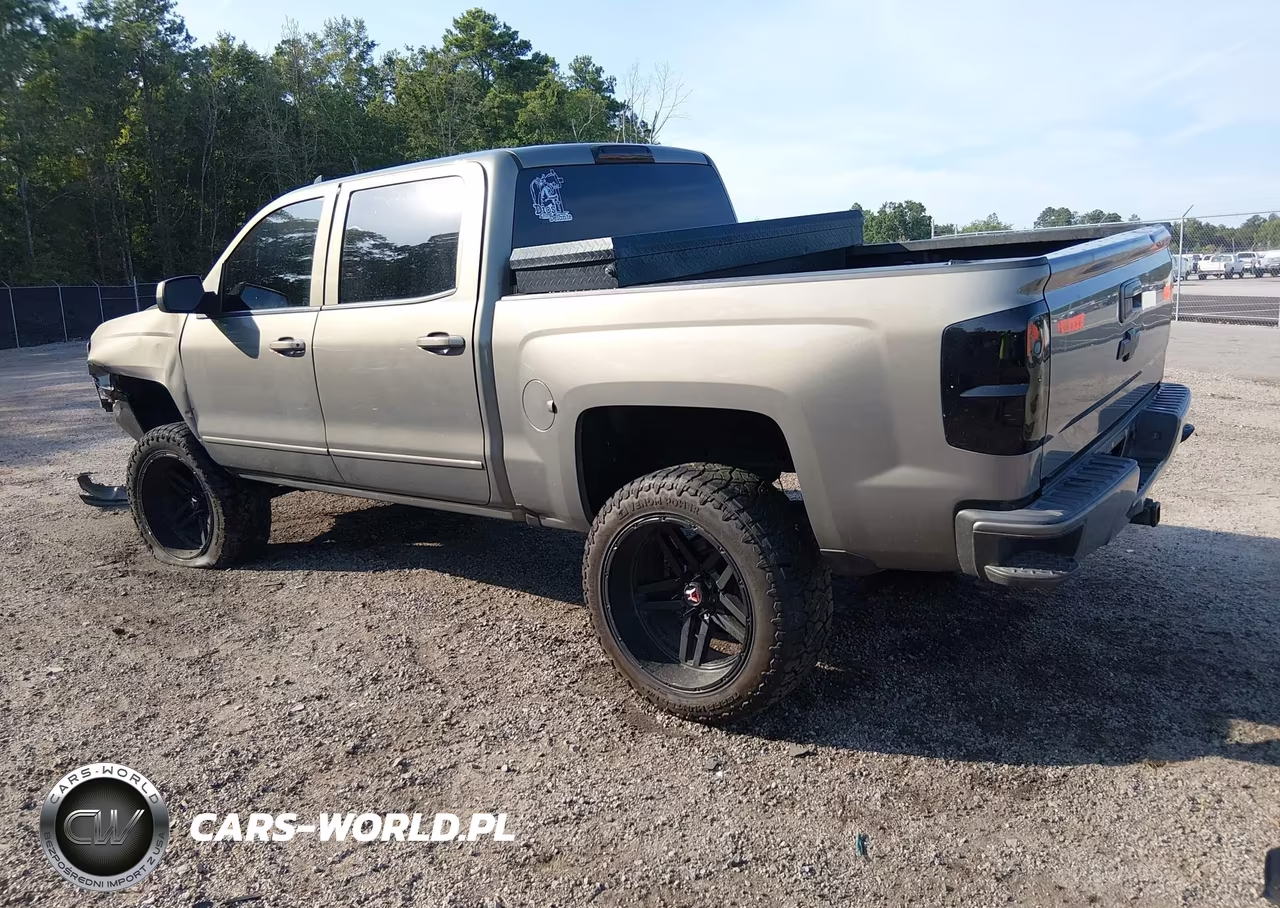 2017 Chevrolet Silverado 1500 Lt VIN:3GCUKREC0HG356099 - 3