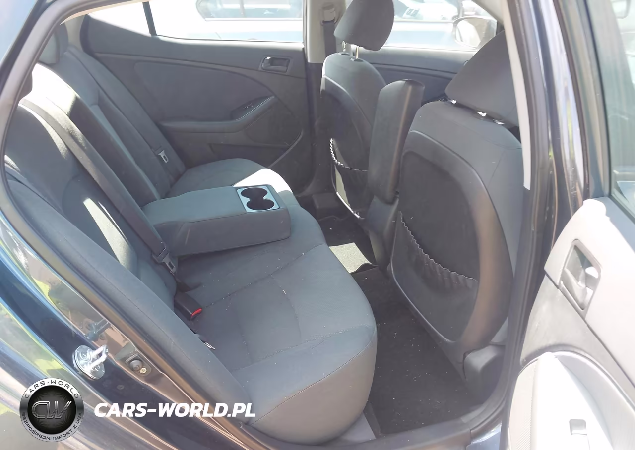 2015 Kia Optima Lx VIN:KNAGM4A76F5557283 - 8