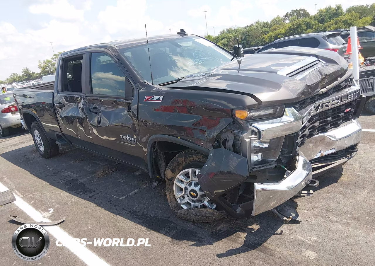 2021 Chevrolet Silverado 2500Hd 4Wd Long Bed Lt – zdjęcie 1 z 15