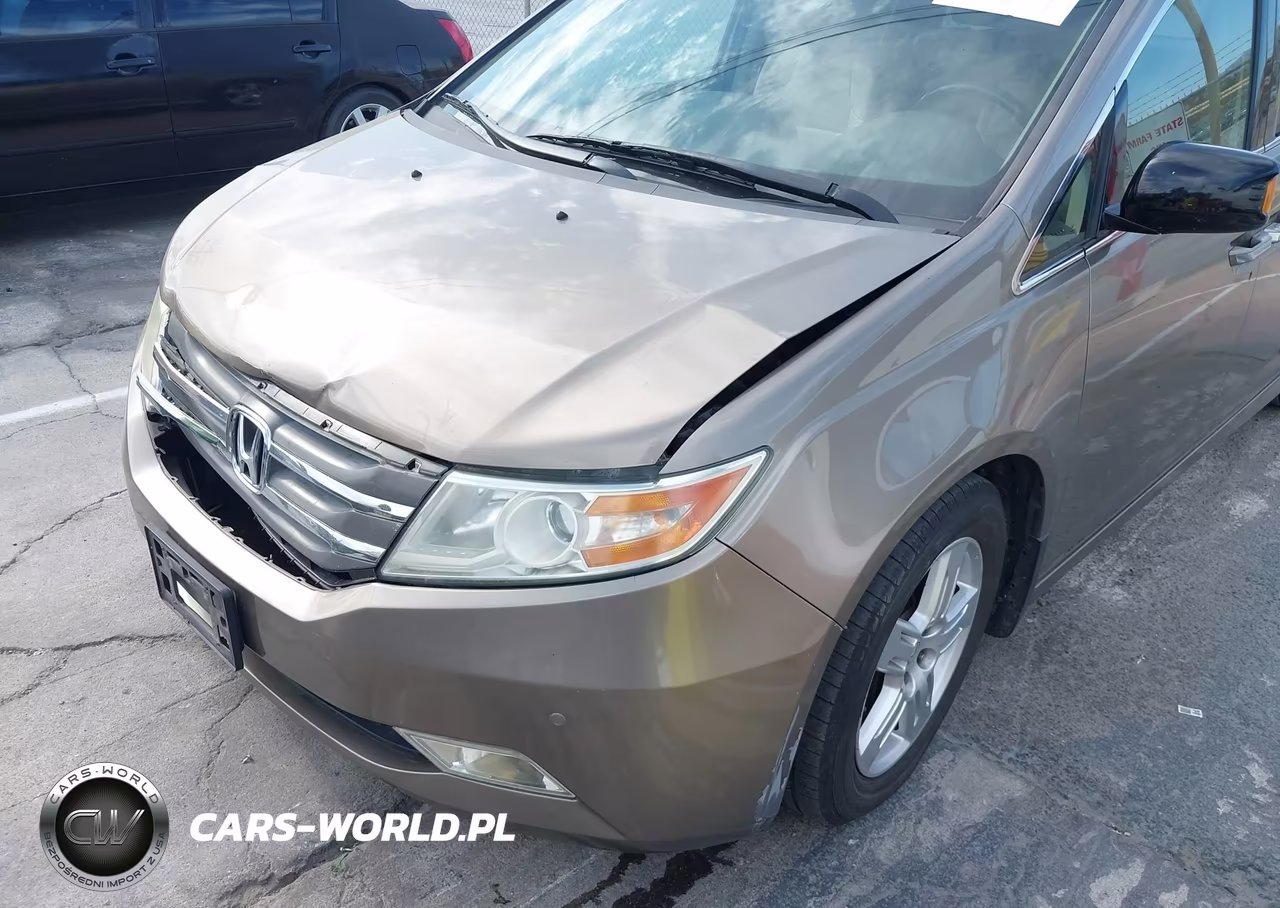2012 Honda Odyssey Touring-Touring Elite VIN:5FNRL5H90CB092439 - 18