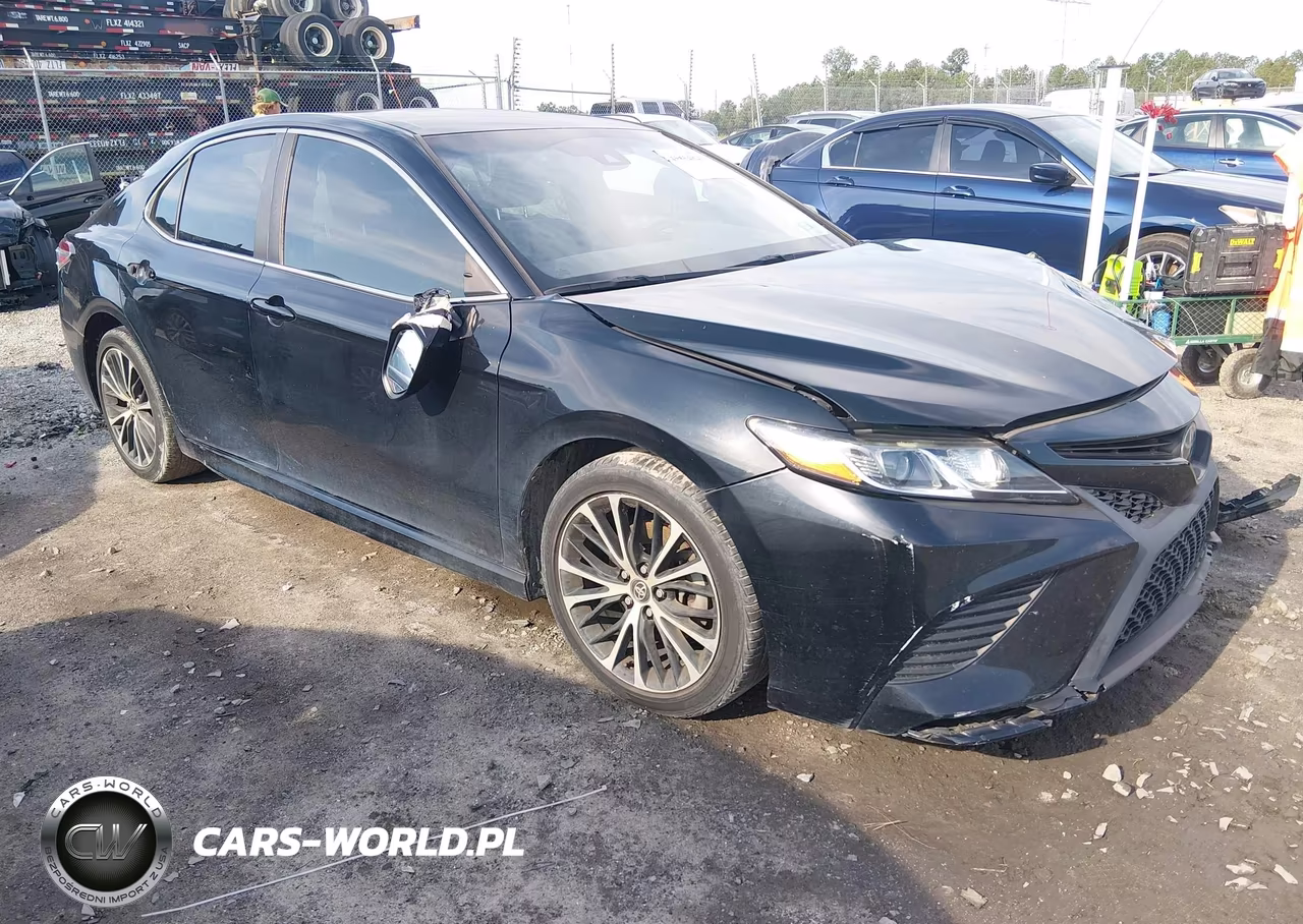 2020 Toyota Camry Se