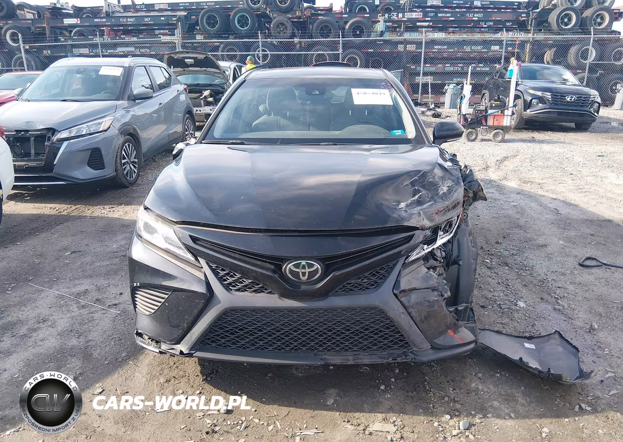 2020 Toyota Camry Se VIN:4T1M11AK3LU916989 - 13
