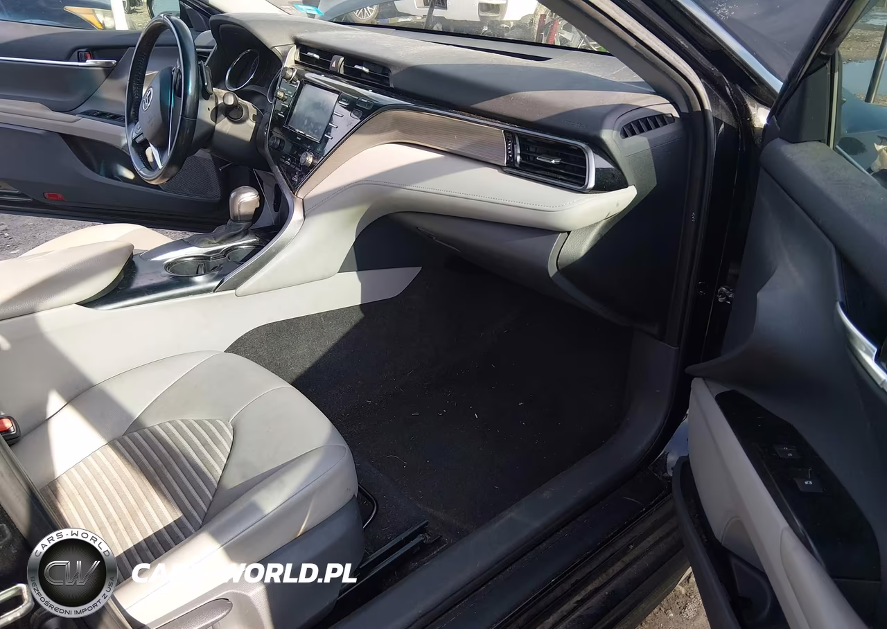 2020 Toyota Camry Se VIN:4T1M11AK3LU916989 - 5