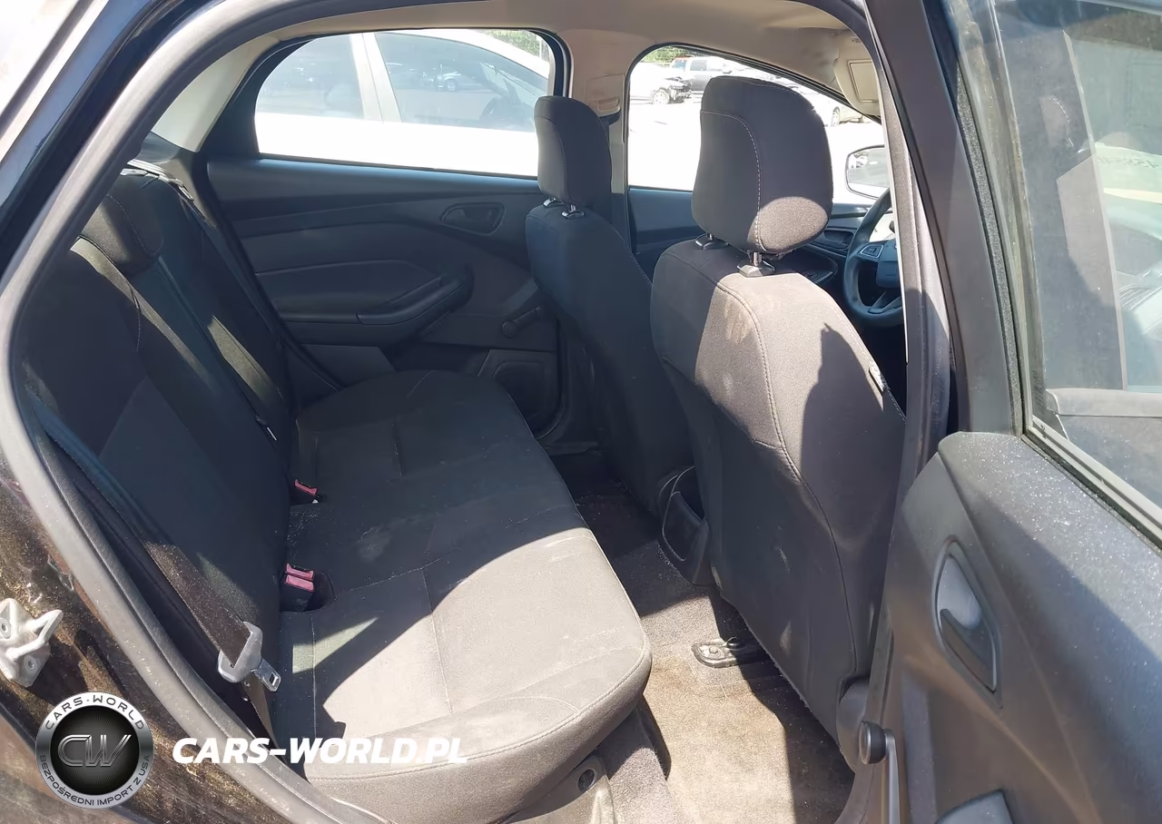 2017 Ford Focus S VIN:1FADP3E25HL262184 - 8