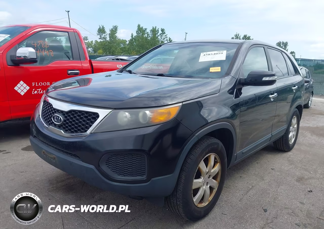 2011 Kia Sorento Lx VIN:5XYKT3A17BG049136 - 2