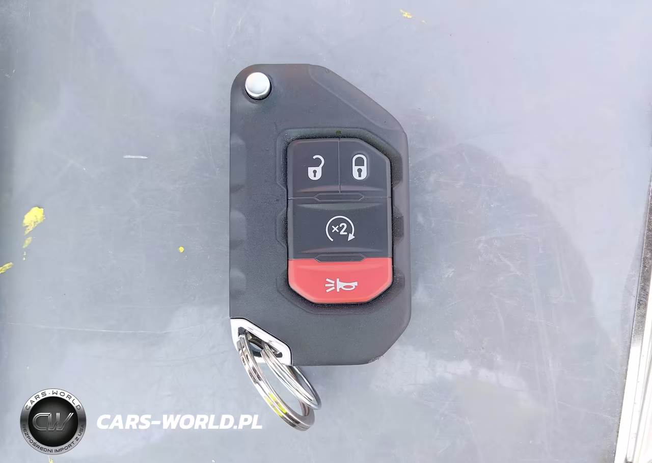 2024 Jeep Wrangler 4-Door Sahara 4X4 VIN:1C4PJXEN6RW306994 - 11