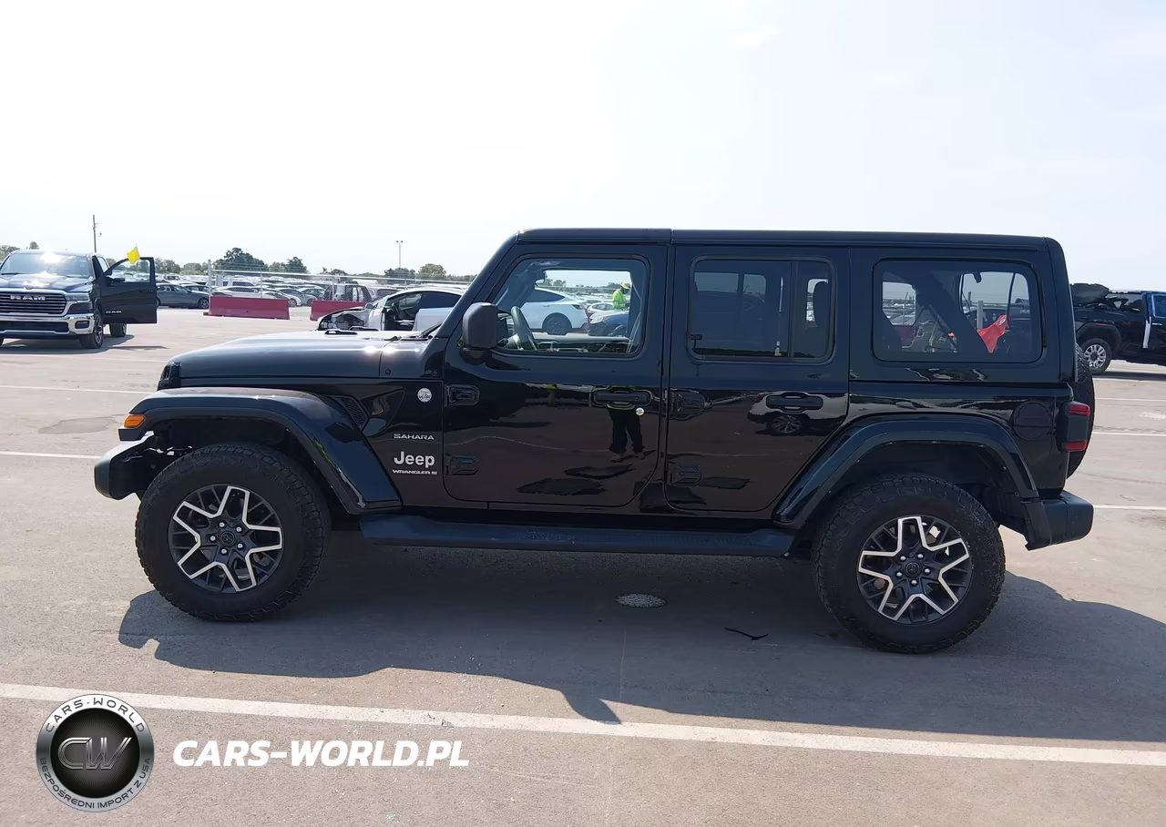 2024 Jeep Wrangler 4-Door Sahara 4X4 VIN:1C4PJXEN6RW306994 - 14