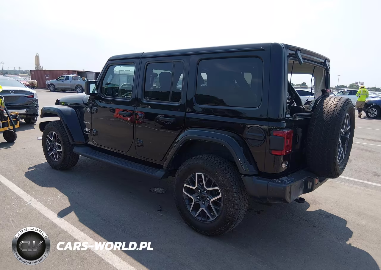 2024 Jeep Wrangler 4-Door Sahara 4X4 VIN:1C4PJXEN6RW306994 - 3