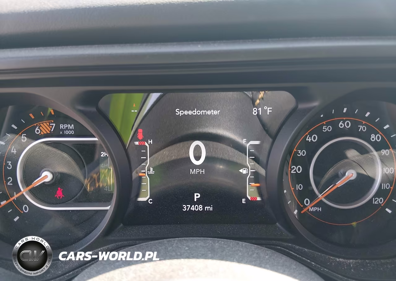 2024 Jeep Wrangler 4-Door Sahara 4X4 VIN:1C4PJXEN6RW306994 - 7