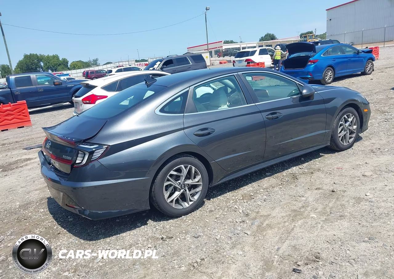 2023 Hyundai Sonata Sel VIN:KMHL64JA5PA289130 - 4