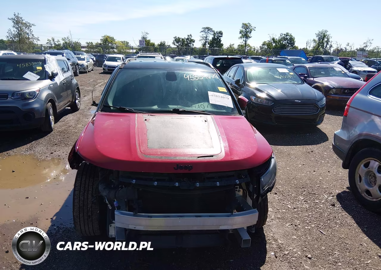 2019 Jeep Compass Altitude Fwd VIN:3C4NJCBBXKT636885 - 13