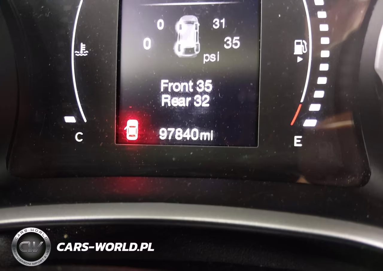 2019 Jeep Compass Altitude Fwd VIN:3C4NJCBBXKT636885 - 16
