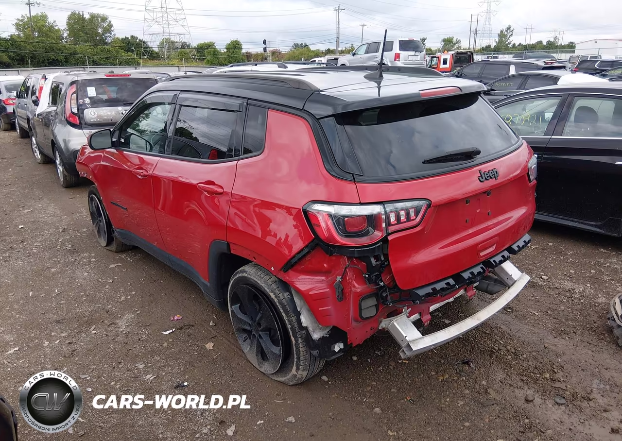 2019 Jeep Compass Altitude Fwd VIN:3C4NJCBBXKT636885 - 3