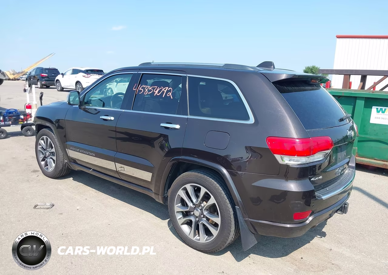 2017 Jeep Grand Cherokee Overland VIN:1C4RJFCG2HC836743 - 3