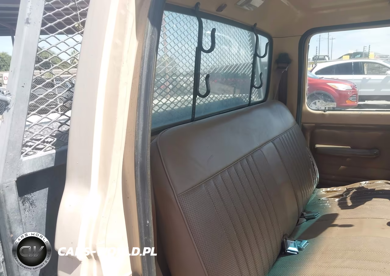 1986 Ford Ranger VIN:1FDCR12TXGUC47394 - 8