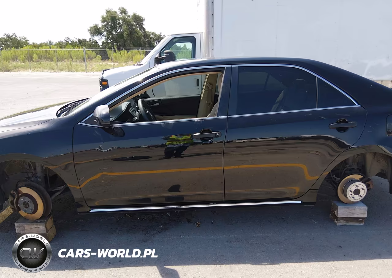 2013 Toyota Camry Le VIN:4T4BF1FK7DR322558 - 14