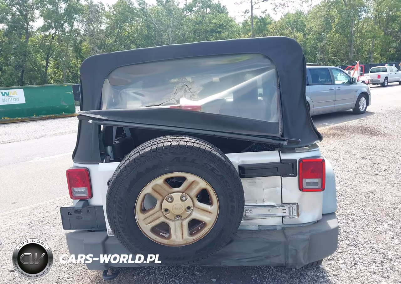 2010 Jeep Wrangler Unlimited Sport VIN:1J4BB3H18AL232342 - 16