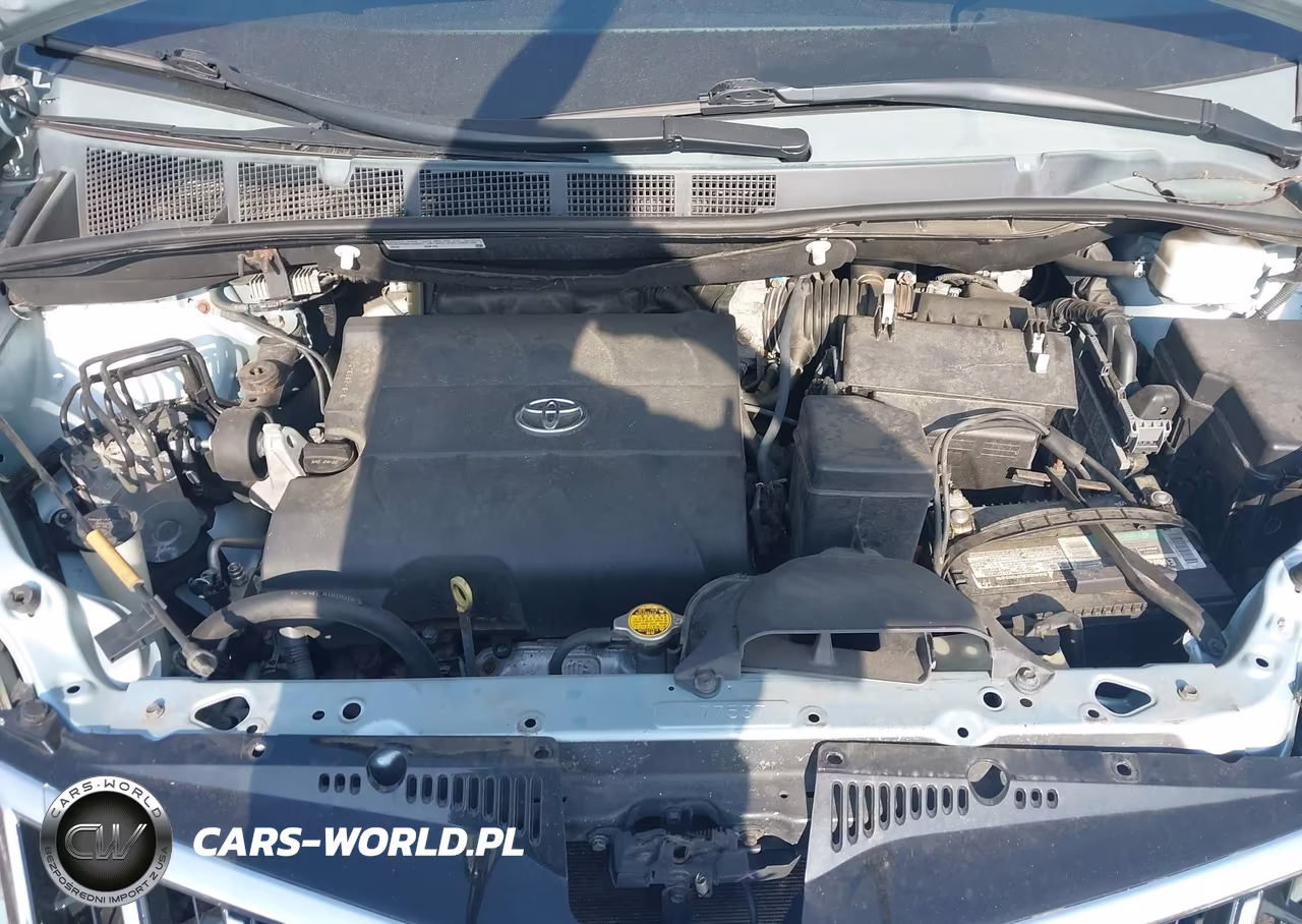 TOYOTA SIENNA XLE VIN:5TDDK3DC5FS095338 - 10