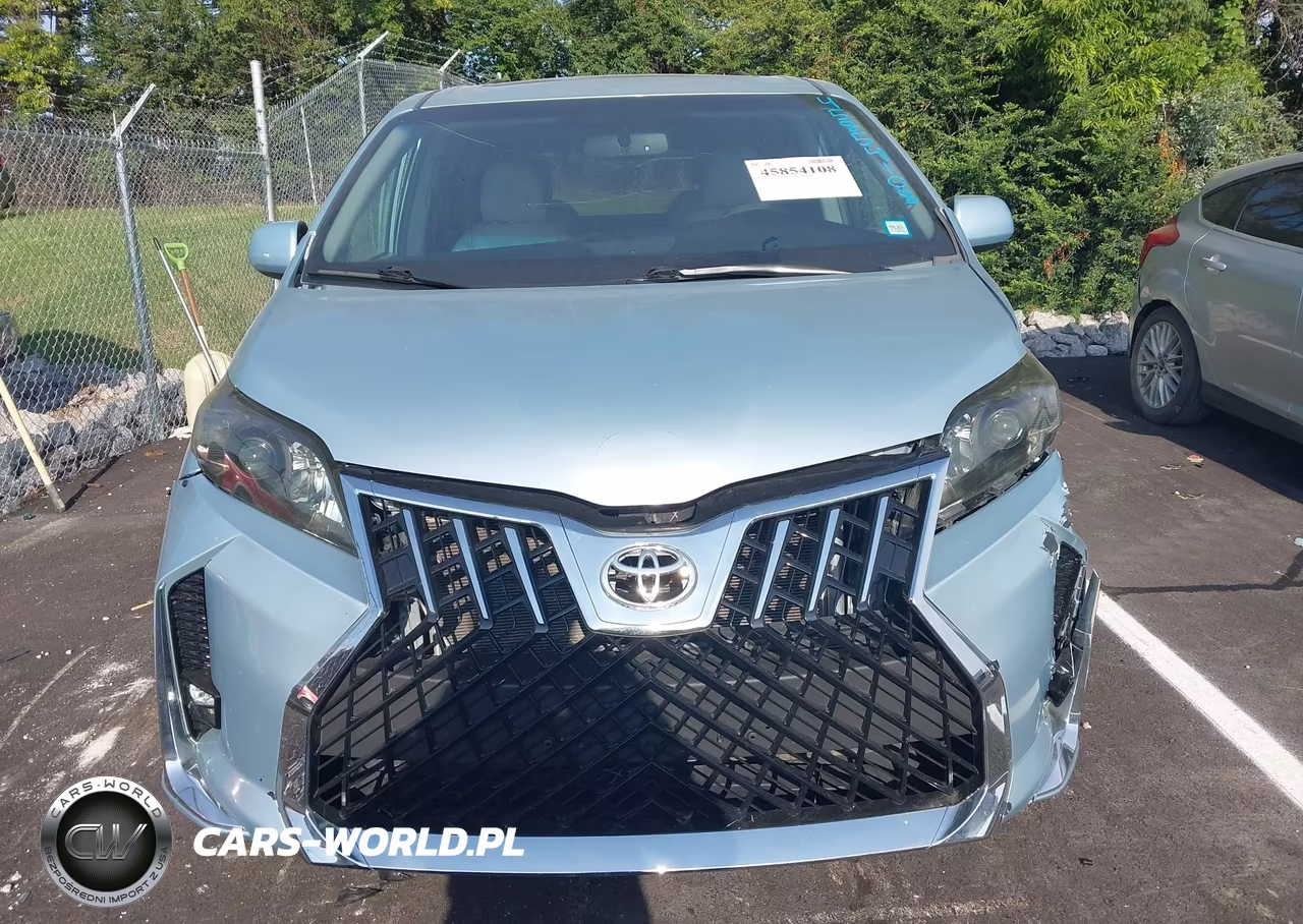 TOYOTA SIENNA XLE VIN:5TDDK3DC5FS095338 - 12