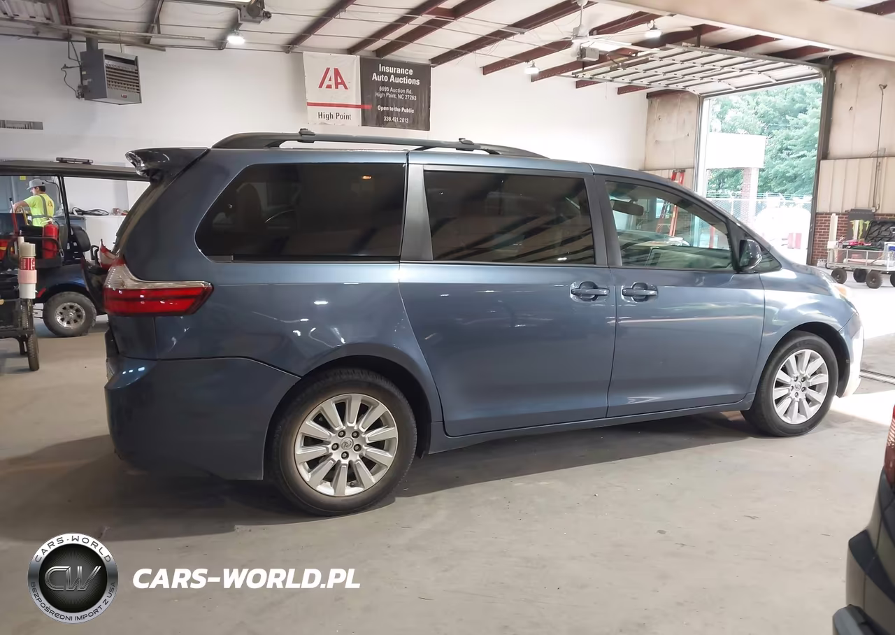 2016 Toyota Sienna Le 7 Passenger VIN:5TDJK3DC1GS142305 - 14