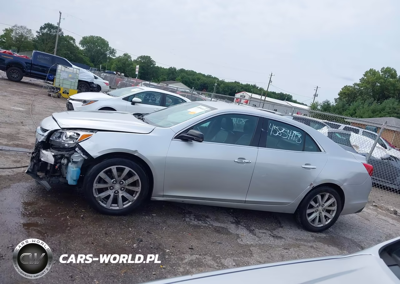 2015 Chevrolet Malibu 1Lz VIN:1G11F5SL5FF306536 - 14