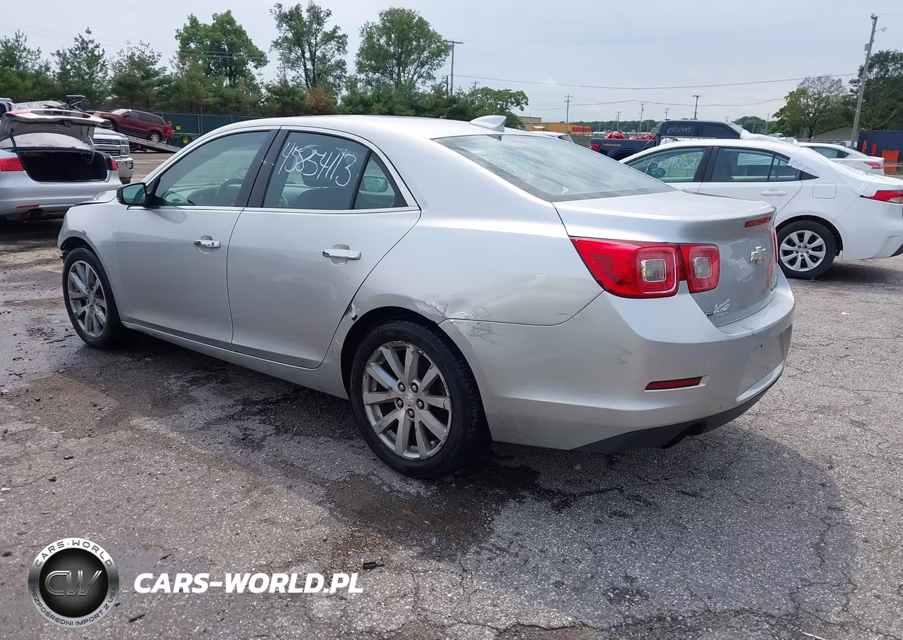 2015 Chevrolet Malibu 1Lz VIN:1G11F5SL5FF306536 - 3