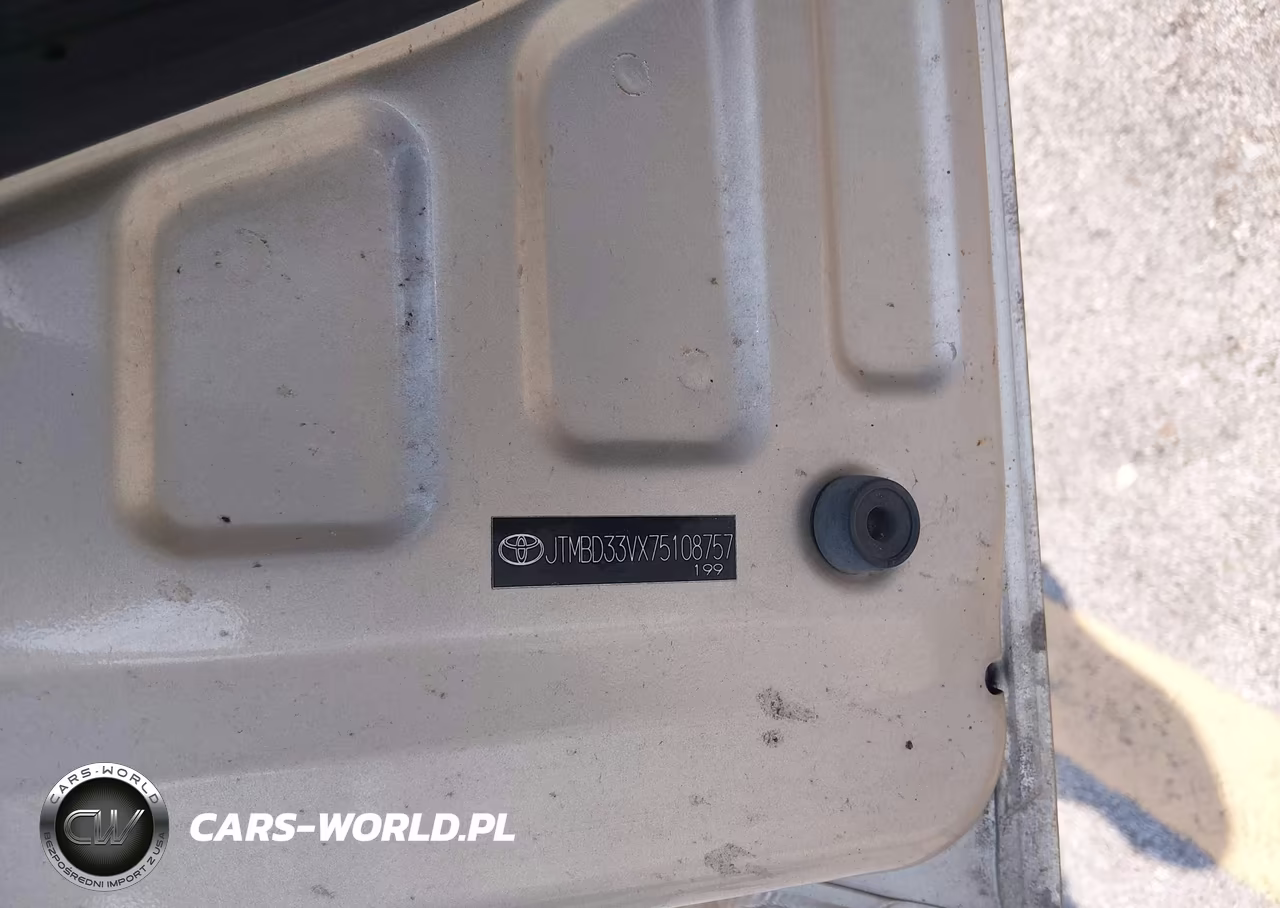 2007 Toyota Rav4 VIN:JTMBD33VX75108757 - 9