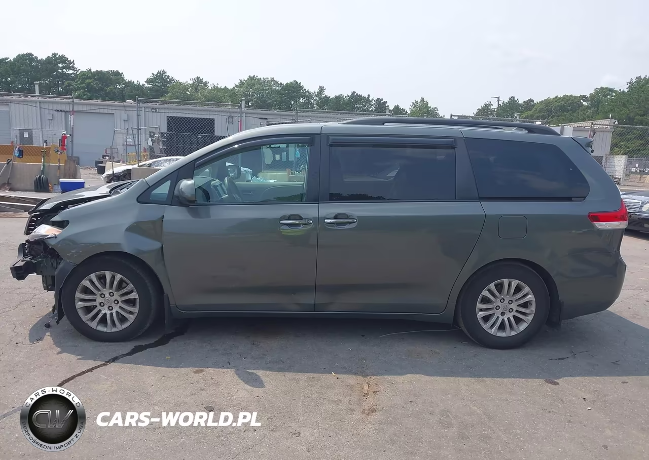 2011 Toyota Sienna Xle V6 VIN:5TDYK3DCXBS127132 - 15