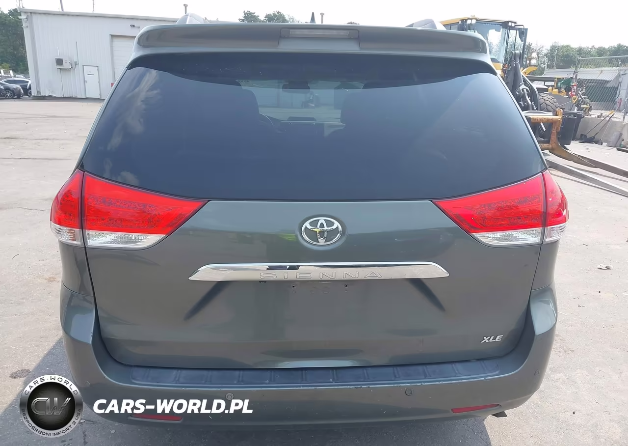 2011 Toyota Sienna Xle V6 VIN:5TDYK3DCXBS127132 - 17