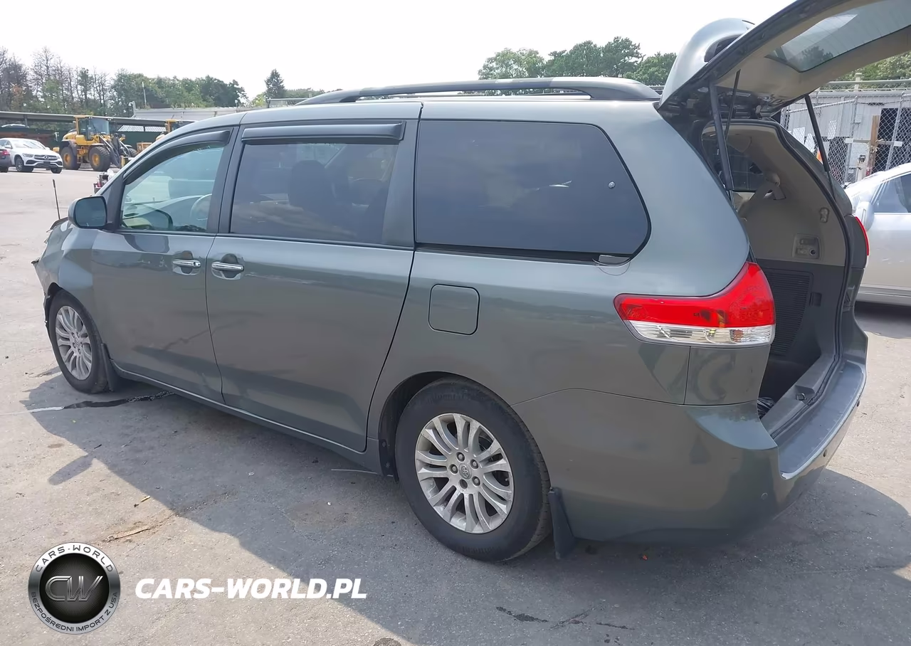2011 Toyota Sienna Xle V6 VIN:5TDYK3DCXBS127132 - 3