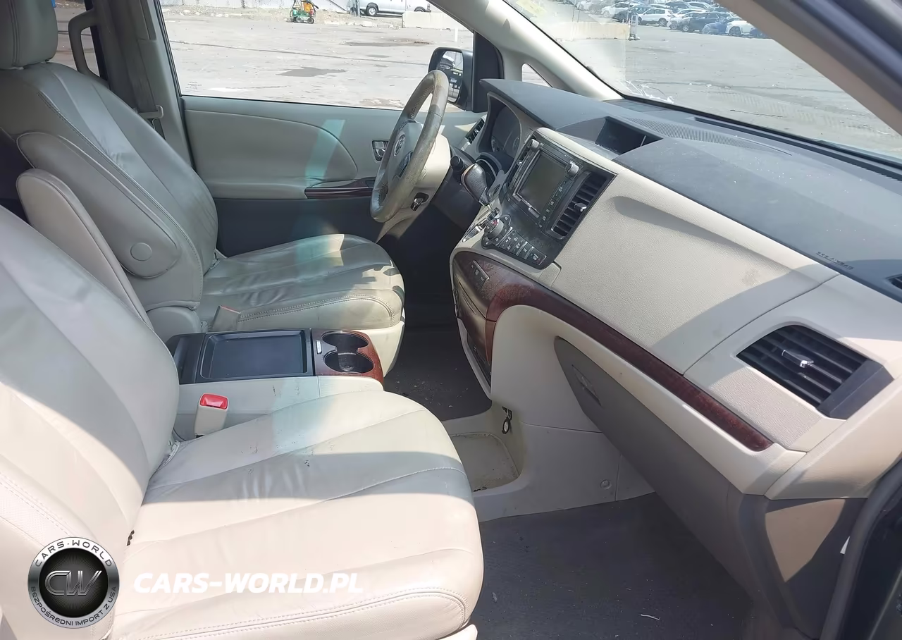 2011 Toyota Sienna Xle V6 VIN:5TDYK3DCXBS127132 - 5