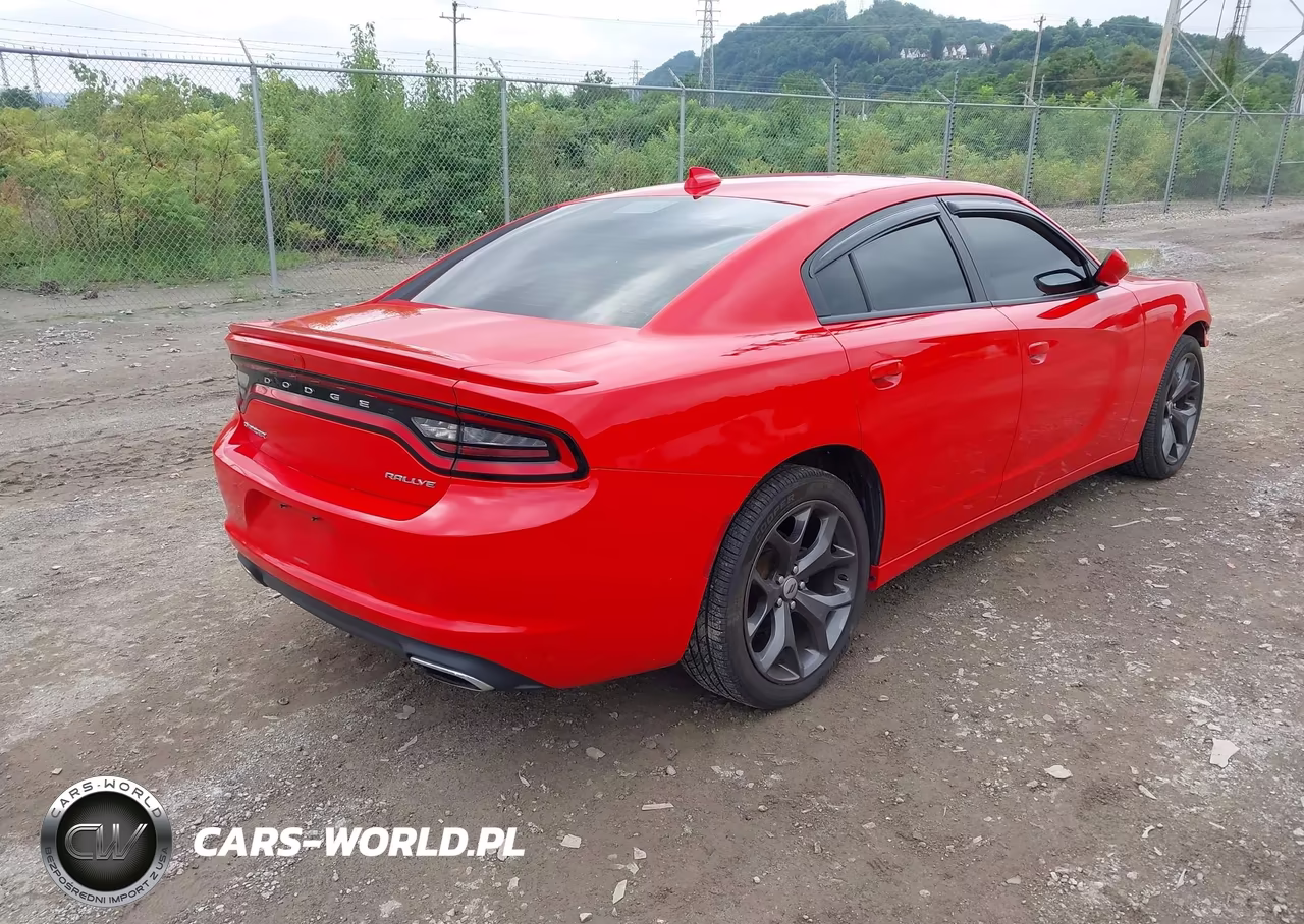2017 Dodge Charger Sxt Rwd VIN:2C3CDXHG3HH642381 - 4