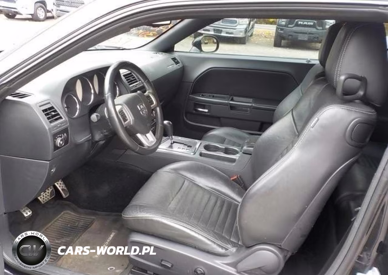 2013 Dodge Challenger Sxt Plus VIN:2C3CDYAGXDH674870 - 5