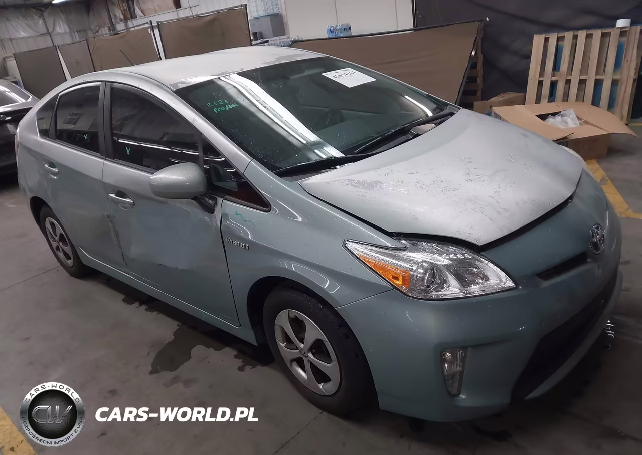 2014 Toyota Prius Three – zdjęcie 1 z 16
