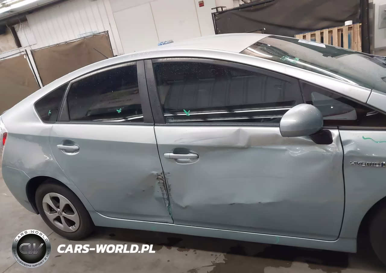 2014 Toyota Prius Three VIN:JTDKN3DU0E1746586 - 6