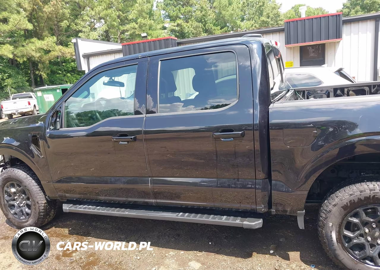 2025 Ford F-150 Xlt VIN:1FTFW3L83SKE40006 - 15