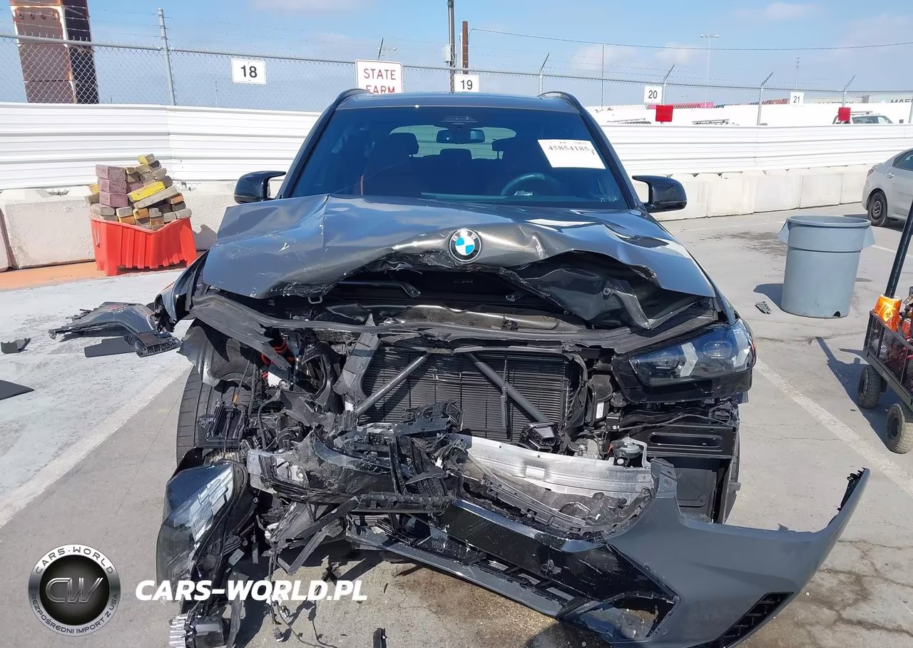 2025 BMW X5 M60I VIN:5UX33EU0XS9X27980 - 15