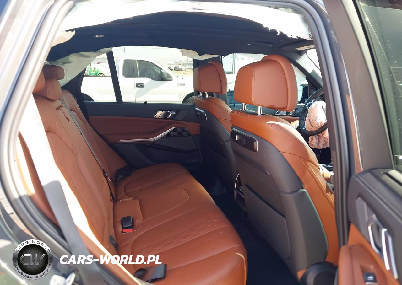 2025 BMW X5 M60I VIN:5UX33EU0XS9X27980 - 8