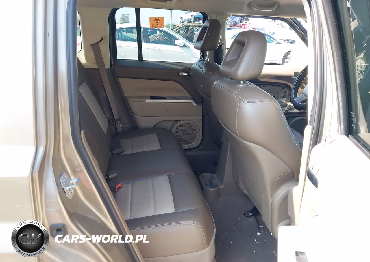 2008 Jeep Patriot Limited VIN:1J8FT48W78D558233 - 8