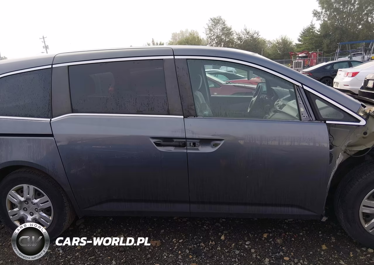 2011 Honda Odyssey Lx VIN:5FNRL5H24BB024789 - 14