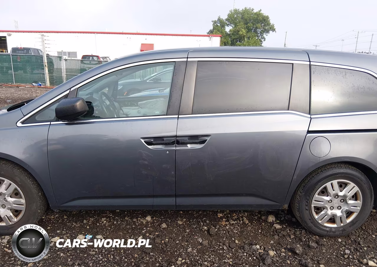 2011 Honda Odyssey Lx VIN:5FNRL5H24BB024789 - 15