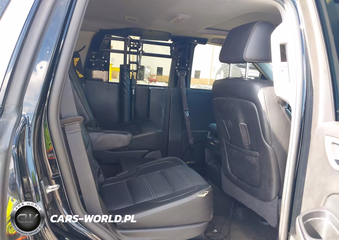 2016 GMC Yukon Denali VIN:1GKS1CKJOGR110795 - 8