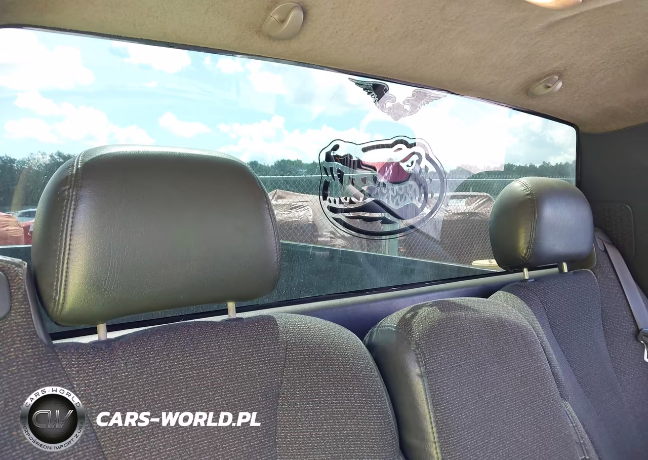 2002 Chevrolet Silverado 1500 VIN:1GCEC14W22Z201236 - 8